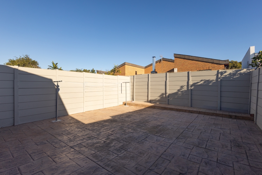 3 Bedroom Property for Sale in Table View Western Cape